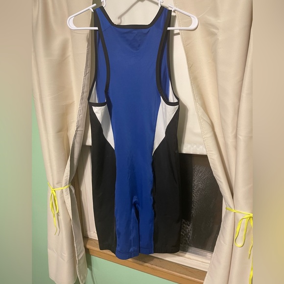 ASICS Singlet (new) - Picture 1 of 4